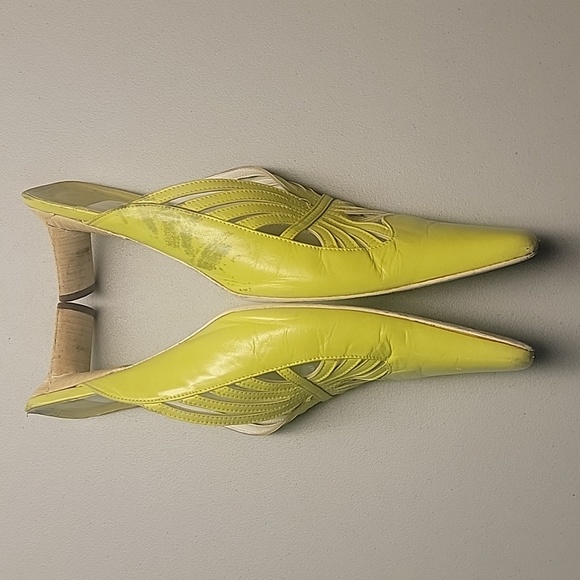 Barbara Bui Vintage Leather Peek-A-Boo Strappy Upper w/2" Heels - Size 40 - Picture 7 of 17